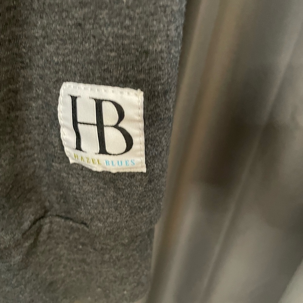 227. Hazel Blues Hoodie, Heathered Grey, Size 1X, EUC - Picture 5 of 7